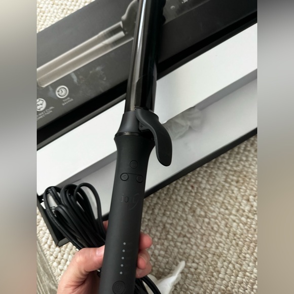 Ion Luxe Carousel Auto Rotating Curling Iron